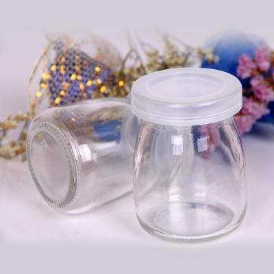 China Fresh Milk Jelly Mousse Cup With Lid Pudding Glass Yogurt Bottle Milk Food Pudding Cup Bottle 100ml for sale