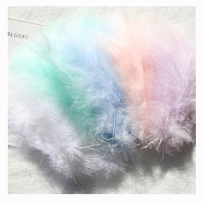 Cina Pointed Tail Turkey Feather Home Decor OEM Dyed Decorative Feathers in vendita