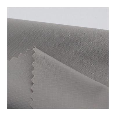 Cina Summer 70d Quick Drying Breathable Waterproof Beach Outdoor Fabric in vendita