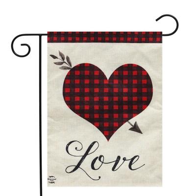 China Health Care Institutes Manufacturer Custom Double Sided Love Heart Plaid Burlap Valentine Outdoor Yard Decoration Customized Seasonal Garden Flags for sale