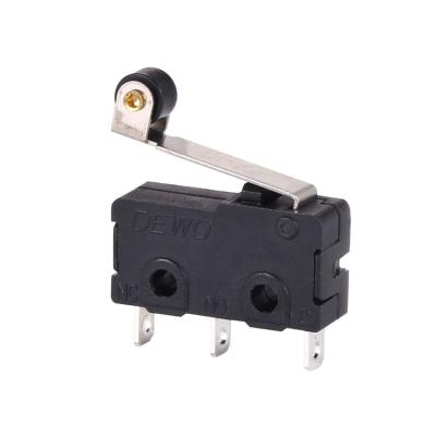 China Highly kw12 mini 5a 250v kw4a 10t85 micro electric switch SS5-05N1-050 for sale