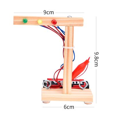 China Earlier Education Tools For Teaching Kids Traffic Rules Portable Wooden Traffic Light Controller Toy For Kids Educational Studying Children for sale