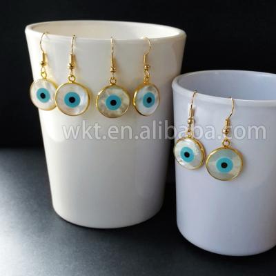 China Fashion WT-E162 Wholesale BRASS gold plated bezel evil eye earrings, women gold shell evil eye earrings for sale