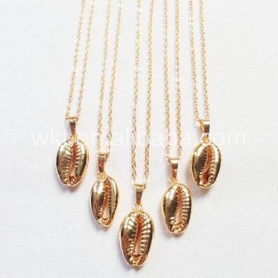 China WT-JN002 brass natural tiny cowry necklace 24k brass gold plated cowrie necklace sea shell choker necklace for sale