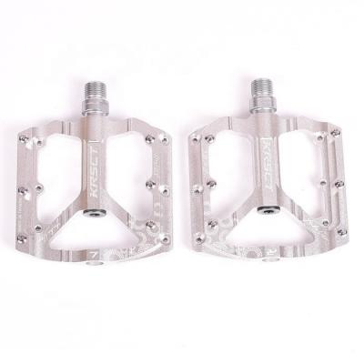 China Aluminum Custom Design Silver Anodized Aluminum Alloy Bicycle Pedal for sale