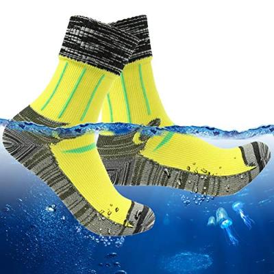 China MY-0153 100% Antibacterial Waterproof Socks Socks Level 2 Crew Unisex Waterproof Socks for sale