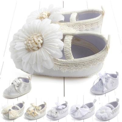 China Wholesale Anti-slippery Princess Lace White Baby Flower Baptism Baptism Shoes Soft Shoes for sale