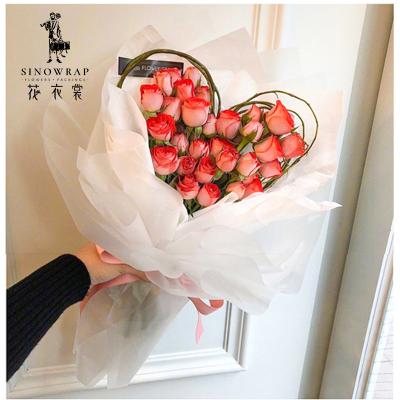 China Waterproof SINOWRAP Florist Products Wholesale Korean Flower Wrapping Paper For Flowers for sale