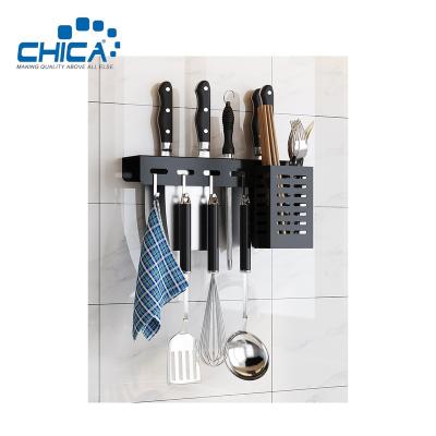 China Modern Black Color Kitchen Rack Simple Kitchen Accessories Storage Wall Hanging Knife Rest for sale