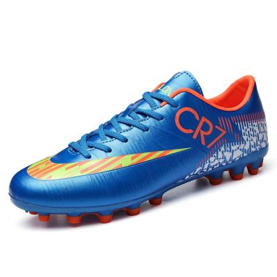 China Comfortable Soccer Shoes Outdoor Football Boots Blue Sneakers And White Soccer Shoes Custom Your Logo Soccer Wear Boots Cleats for sale