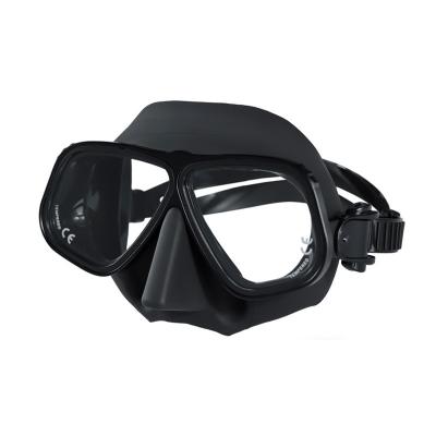 China Adult Snorkeling Goggles Diving Mask Scuba 4mm Tempered Glass for sale