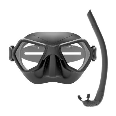 China Tempered Glass Free Diving Goggles And Snorkel Mask Snorkeling Kit for sale