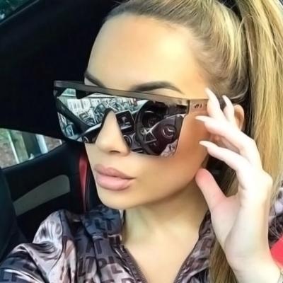 China Fashion Sunglasses 2021 Newest Fashion Sunglasses Men Women Unique Luminous Black Wholesale Custom Glasses Eyewear Shade Vintage Sun Glasses for sale