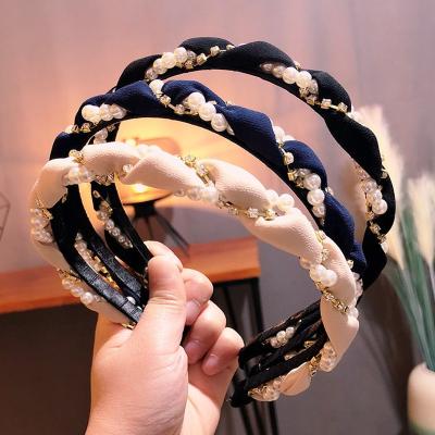 China 2021 Fashion Pearl Headband Rhinestone Wrap Hairpin Braided Hair Accessories For Women for sale