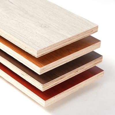 China China factory hot sale contemporary and high quality E0 grade environmental glue melamine multilayer solid wood plywood for sale