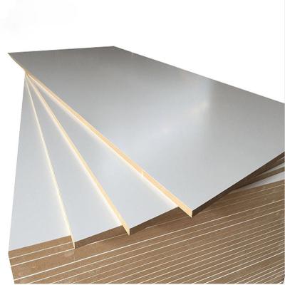 China Low Price Moisture Proof Sales Laminated White MDF Board Melamine MDF for sale