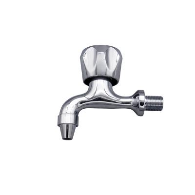 China China modern high quality factory low price brass water faucet bibcock Te koop