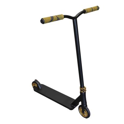 China Black Extreme Professional Adult Professional Street Scooter Stunt Car Street Grip Strip Style Free Stunt Scooter for sale