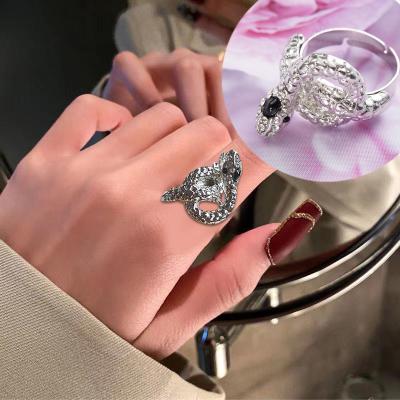 China Various CLASSIC promotional goods using the Ring Rings Women classic fashion rings for sale