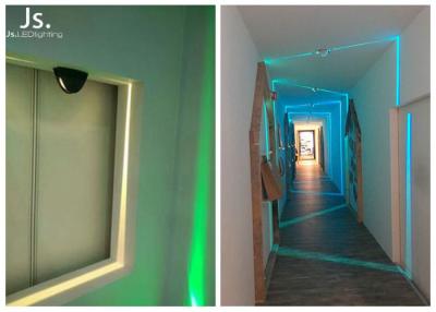 China Decoración linear llevada ahorro de energía de la ventana/del pasillo del color de la luz IP66 RGB en venta