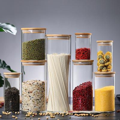 China Best Selling Airtight Food Storage Containers Storage Borosilicate Canister Kitchen Glass Jar With Bamboo Lid for sale