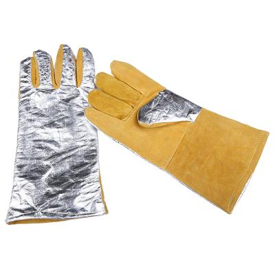 China Swelder Heat Resistant Aluminized Welding Gloves - High Temperature Glove Cowhide Leather for sale