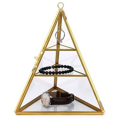 China Geometric Pyramid Brass 3 Layer Clear Glass Jewelry Box Ring Jewelry Display Storage Box is used to store jewelry for sale