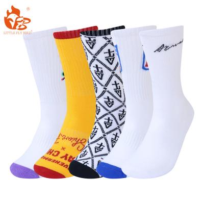 China Small Fly Bird Antibacterial Mens Streetwear Combed Cotton Socks Anti-Slip Logo Embroidery Crew Socks Terry-bottom Sports Socks Athletics Socks for sale