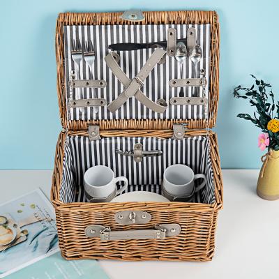 China Factory direct sales viable natural rattan picnic basket for 4 person picnic basket set wicker basket for sale