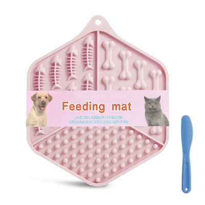 China Amz Hot Selling Stocked Pet Slow Food Mat. Slow Dog Driver Dog Licking Pad With Suction Food Grade Silicone Peanut Butter Licking Pad for sale