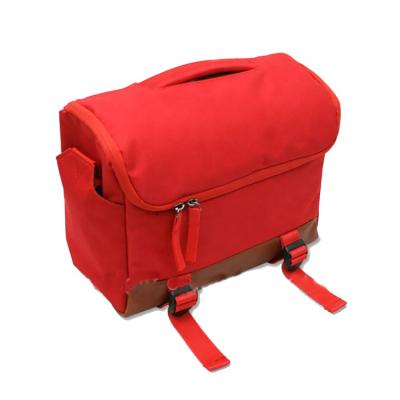 China Red Polyester Polyester Camera Shoulder Bag For Gifts for sale