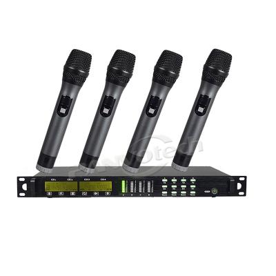 China Professional Handheld Microphone Panvotech 4 Channel UHF Wireless Microphone System with Four Handheld Wireless Microphones for sale