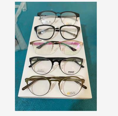 China 15 Years Experience 2021 Fashion Discount High Quality Women's Glasses Glasses Cheap In Low Price Running Metal Optical Frame for sale