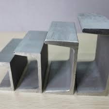 China Q235 Q345 SS400 galvanisierte U-Profilstäbesicheres glattes Rand-Entwurfs-Baumaterial zu verkaufen