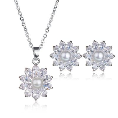 China Wedding Banquet Jewelry Women Fashion Flower Nickel Free Diamond Zircon Necklace Earring Jewelry Bridal Set for sale