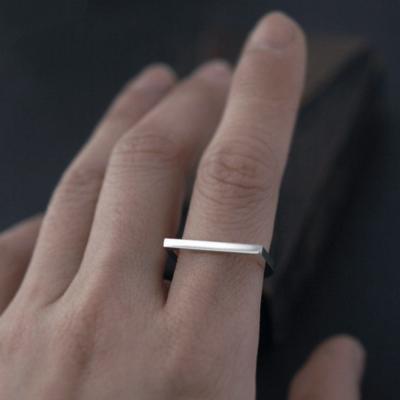 China eManco 316L Stainless Steel Simple Surface Korean Women's D Letter Ring Ring for sale