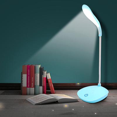 China Modern Cordless Rechargeable Table Lamp Eye-Caring LED Desk Lamp With Flexible Gooseneck 3 Level Brightness for sale