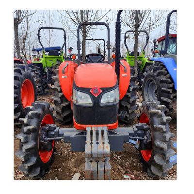 China Good condition low price hot selling Kubota M704 70hp used tractor farms with driver cab or ROPS for sale