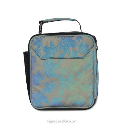 China Who respects the environment. Durable.insulated factory direct sale 2022 Thermal Insulated 600D Oxford Aluminum Foil Cooler Durable Waterproof Lunch Bag for sale