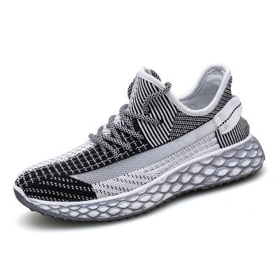 China 2020 Autumn New Fashion Trend Fashion Knitted Sneakers Men's Sock Breathable Sneakers Fly To Knit Loafer Workout Shoes for sale