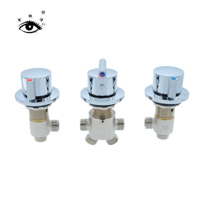 China Modern Handwheel Outer Hood Bathtub Valves 3 Handle Bathtub Faucet Brass Hydromassage Bathtub Accessories Factory Outlet for sale