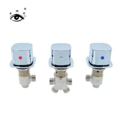 China Exterior Hood SS304 Modern Zinc Alloy Body Handwheel Brass Bathtub Valves 3 Handle Bathtub Faucet Whirlpool Bathtub Accessories for sale