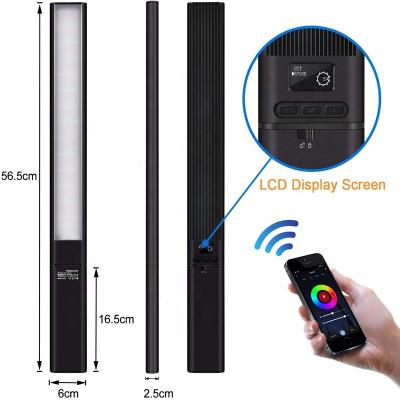 China 18W 1300lm PORTABLE Photography LUXCEO P6 RGB LED Panel PORTABLE Light App Control Full Color Visual Wand With OLCD Screen Display for sale