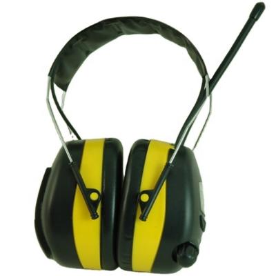 China electronic ear protector with AM/FM radio safety earmuff ear protector 78268 for sale