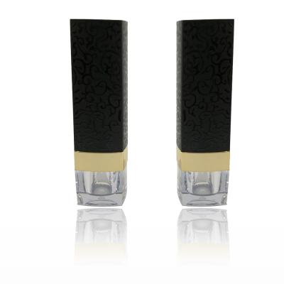 China Hermoso lápiz labial negro vacío tubo de embalaje 21 * 72.7mm logotipo privado en venta