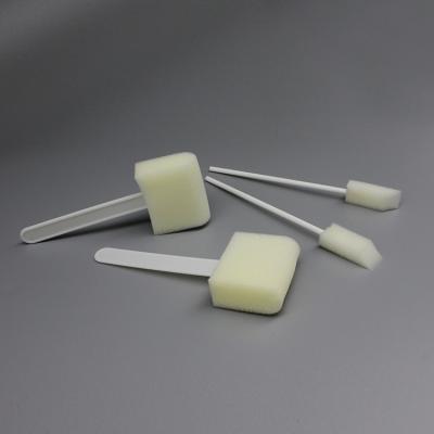 China Disposable Medical Surgical Brush Sponge Hand Sponge Oral Cleaning Stick for sale