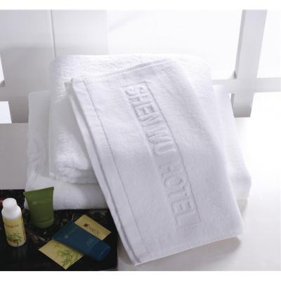 China Compressed Hotel Jacquard Towel Logo Cheap White Hotel Towel High Quality Five Star Jacquard Hotel Jacquard for sale