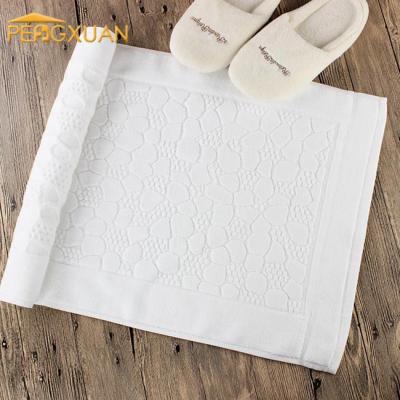 China Luxury Hotel Plain Disposable Towel Bath Mat 100%Cotton Non Slip ,Super Comfortable Bath Mats For Shower for sale