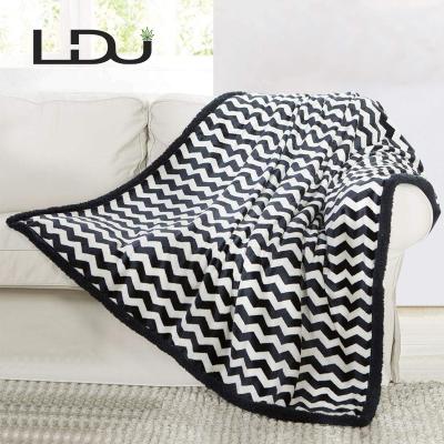 China PASSIONATE high quality and durable construction fleece blanket with Shrink-resistant fabric for children for sale