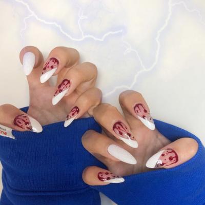 China Fashion Halloween Round Pointed Fake Nails Art Sticker Halloween Blood Drop Press On Nail Tips Waterproof Artificial Nails for sale